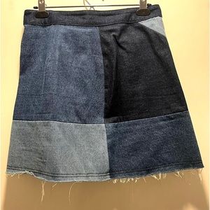 DENIM PATCH SKIRT